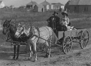 Martin, Christine, William and Viola May